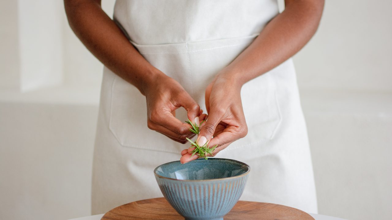 No Cookie-Cutter Cures: Why Your Gut Needs a Bespoke Wellness Plan!